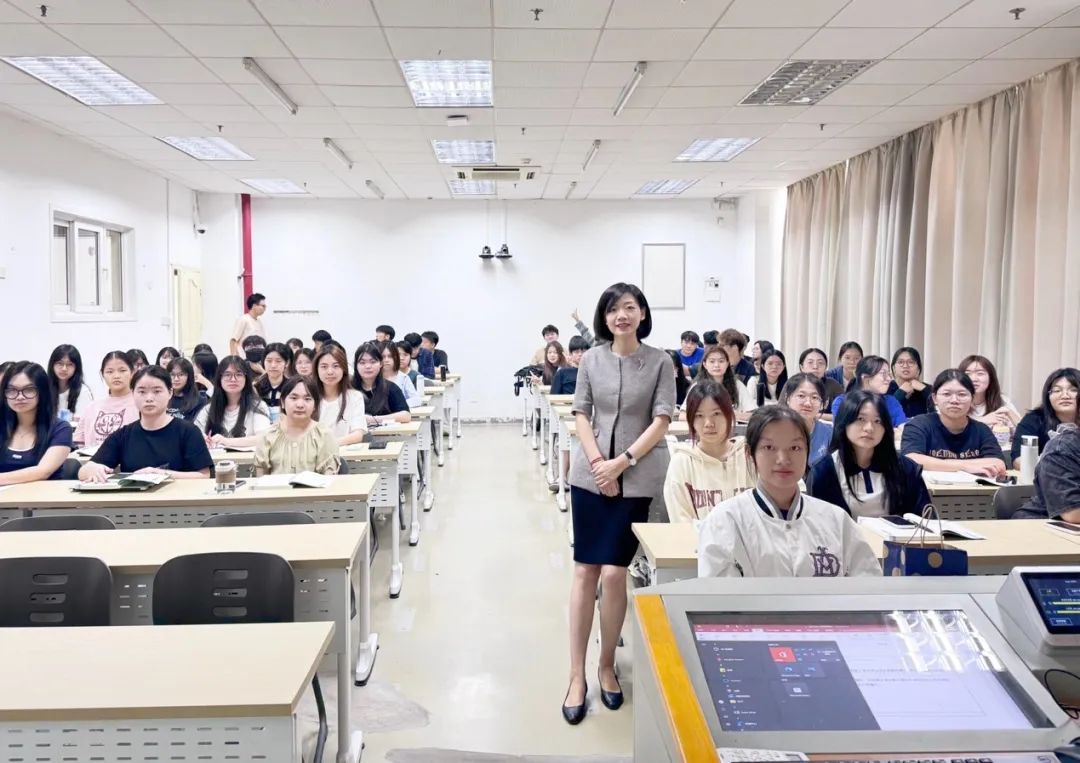 道可特深圳办公室李楠律师受聘为深圳职业技术大学兼职教师