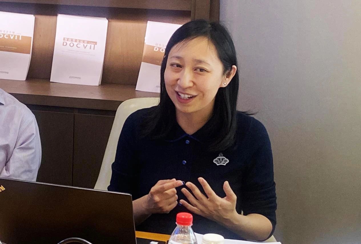 贸仲委天津分会秘书长赵英女士