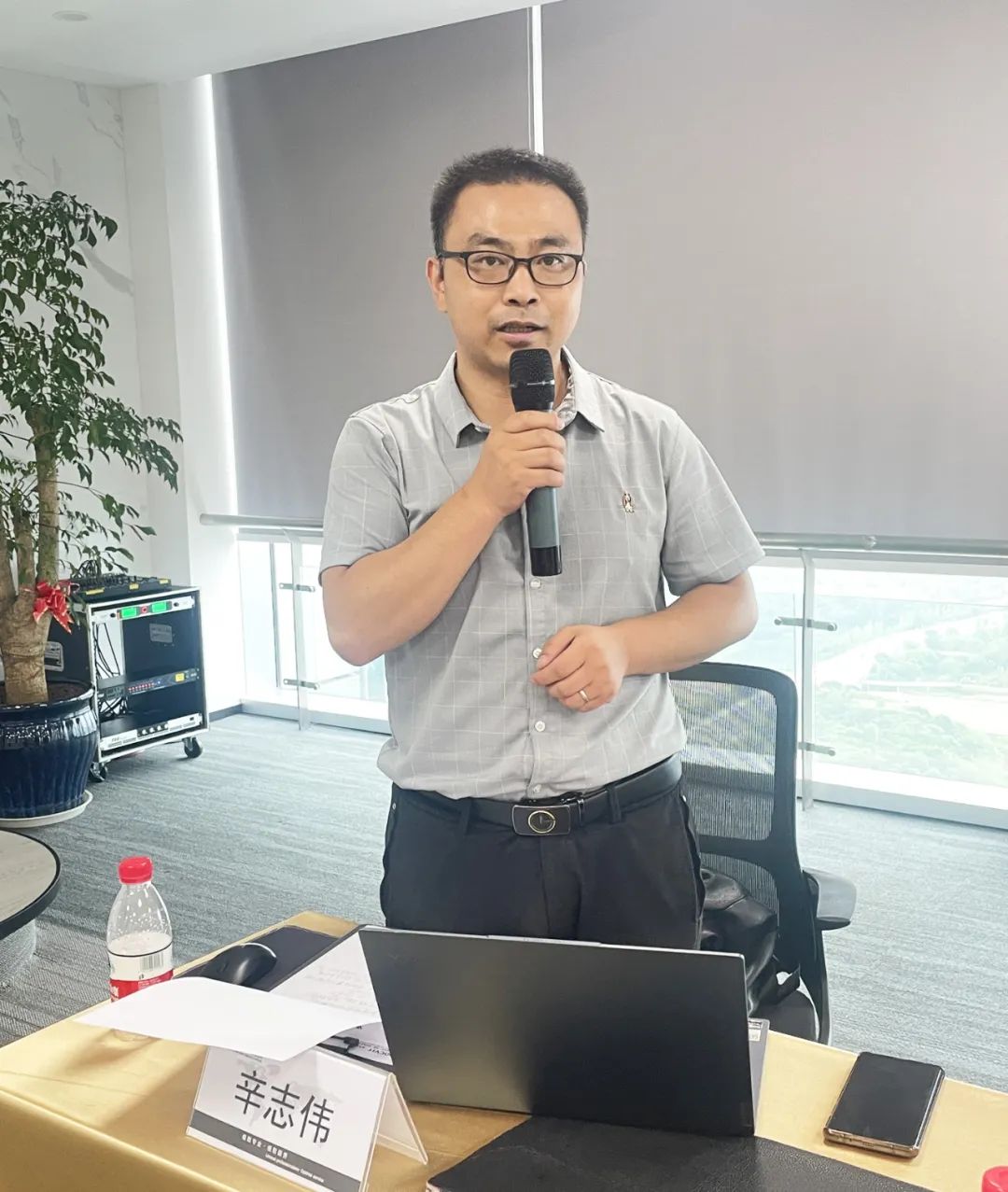 北京炜衡（成都）律师事务所合伙人辛志伟