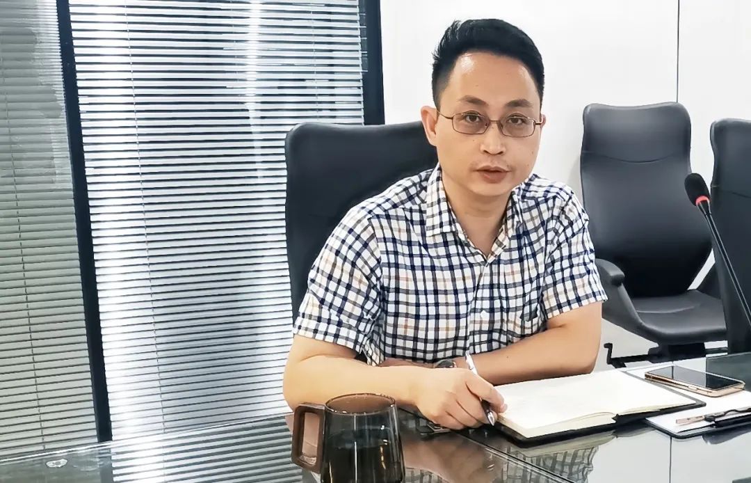 道可特成都办公室张耀