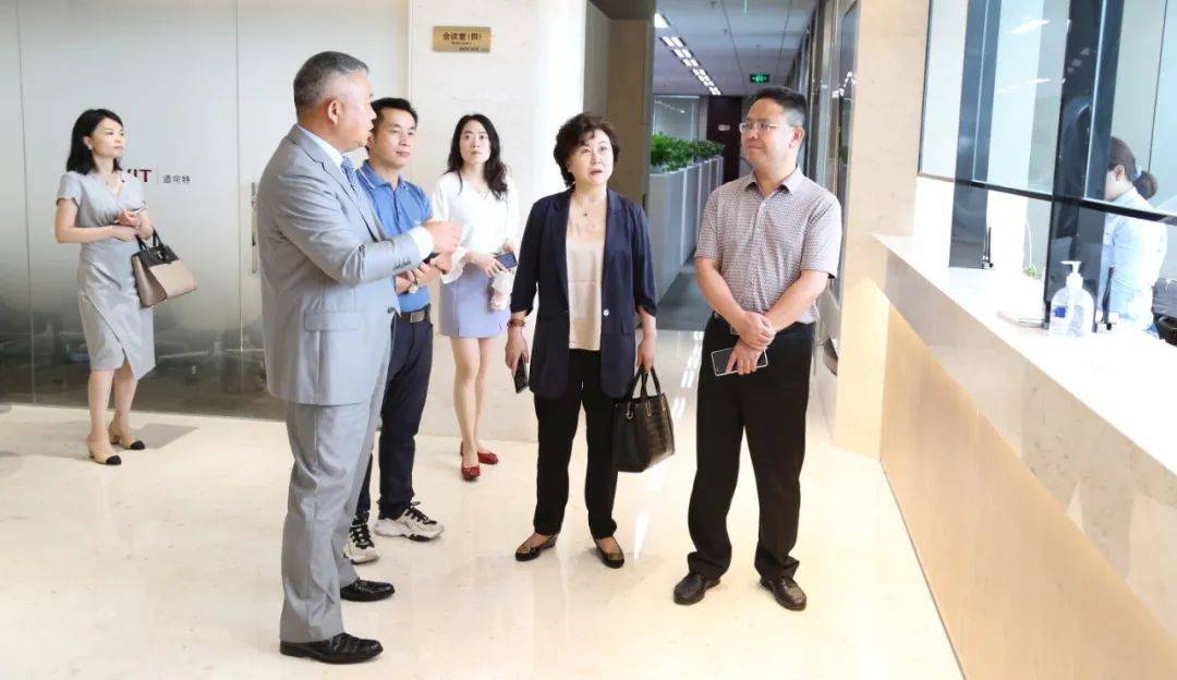 湘西驻京联络处主任吴佩林来道可特律师事务所调研指导