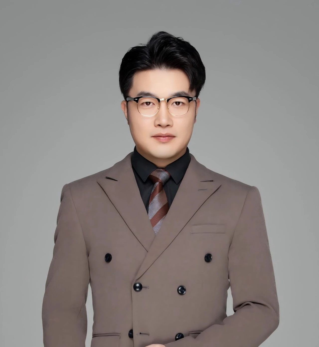道可特武汉办公室律师骆锐