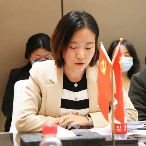 道可特北京办公室律师，第二支部委员郝启予